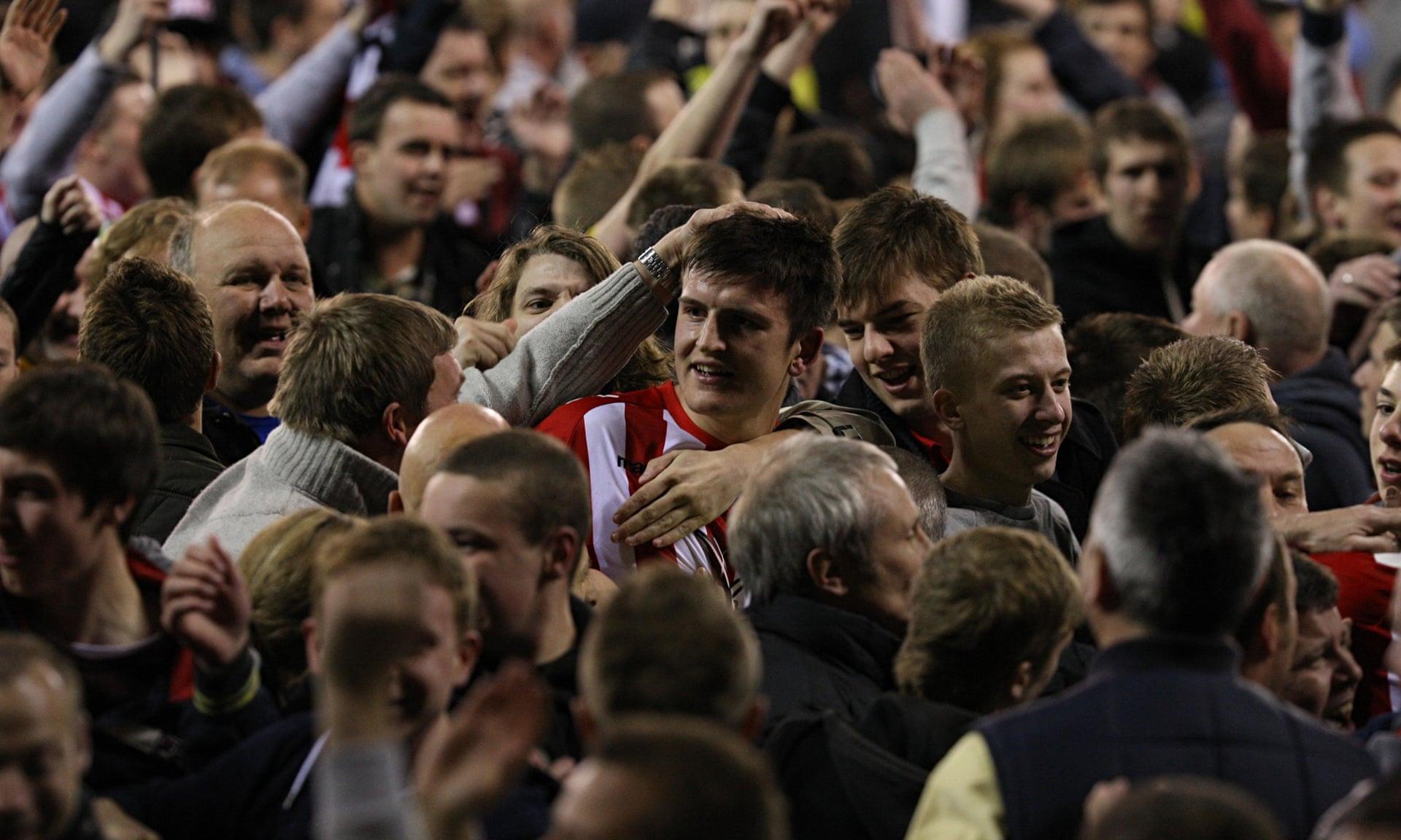 律往往是 律往往是